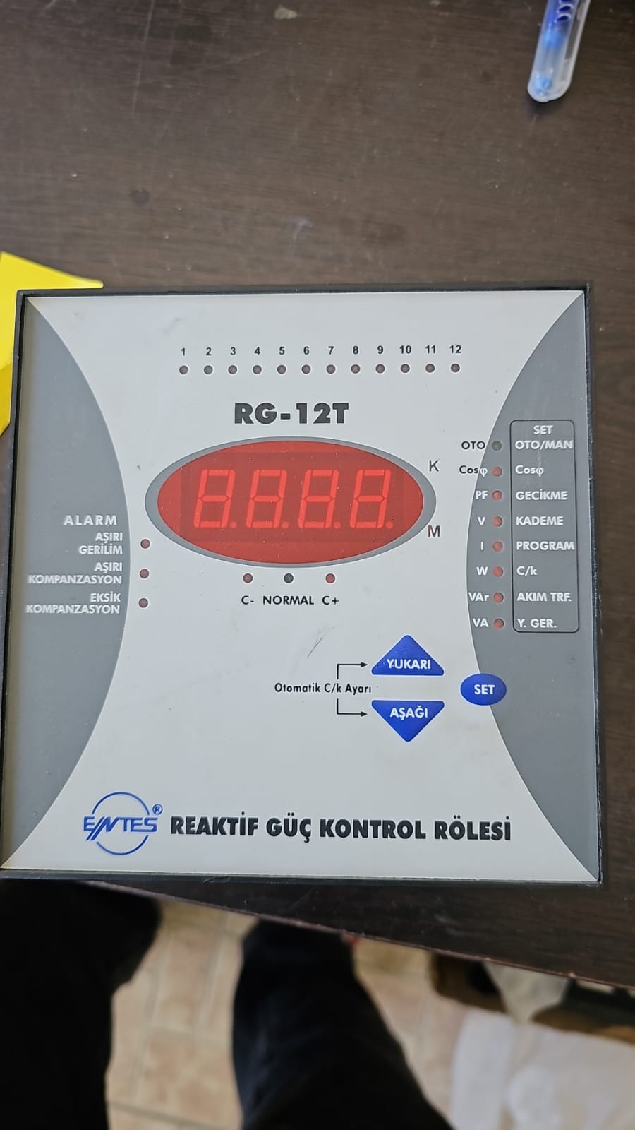 Reaktif Güç Kontrol Rölesi